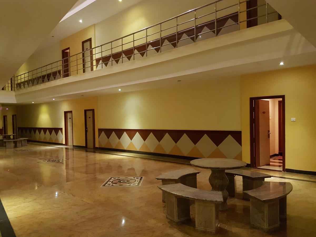 קראיקודי Hotel Subhalakshmi Palace מראה חיצוני תמונה