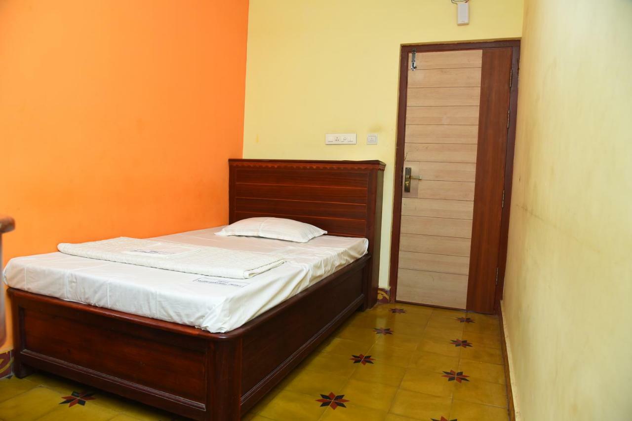 קראיקודי Hotel Subhalakshmi Palace מראה חיצוני תמונה