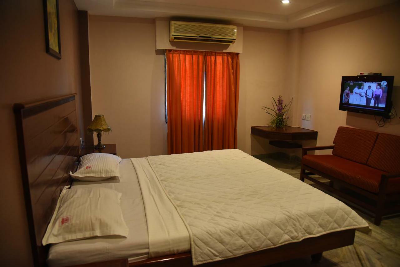 קראיקודי Hotel Subhalakshmi Palace מראה חיצוני תמונה