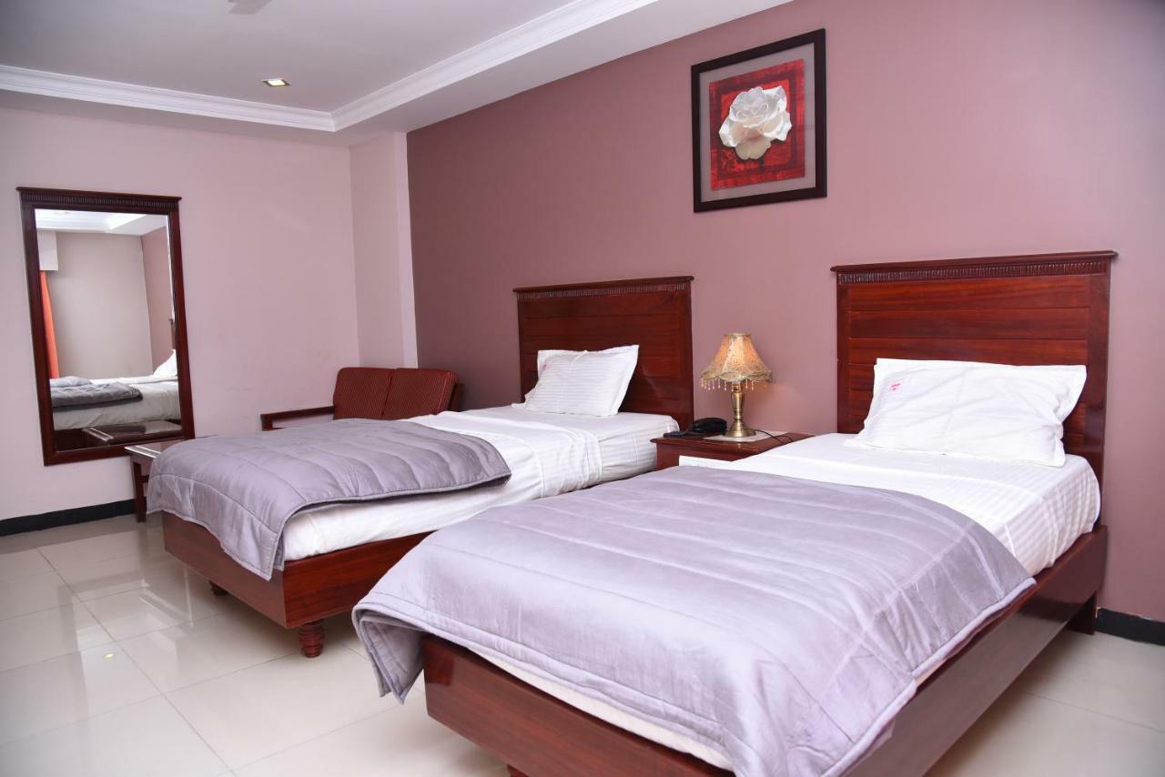 קראיקודי Hotel Subhalakshmi Palace מראה חיצוני תמונה