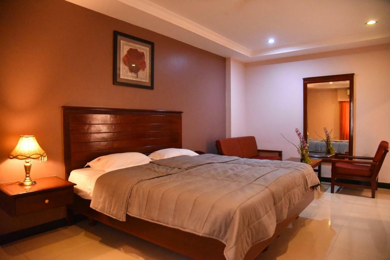 קראיקודי Hotel Subhalakshmi Palace מראה חיצוני תמונה