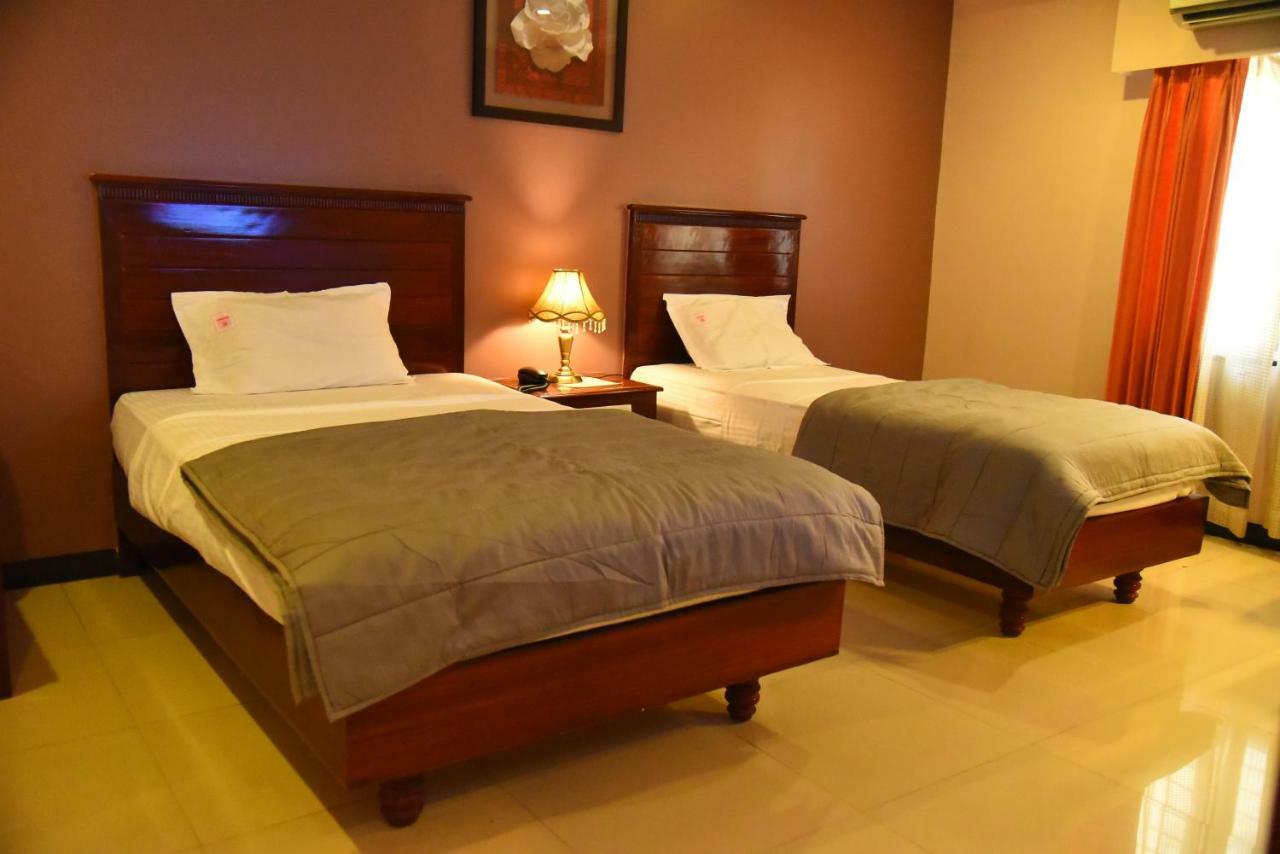 קראיקודי Hotel Subhalakshmi Palace מראה חיצוני תמונה
