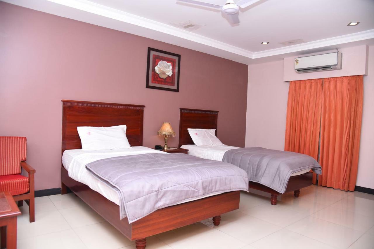 קראיקודי Hotel Subhalakshmi Palace מראה חיצוני תמונה