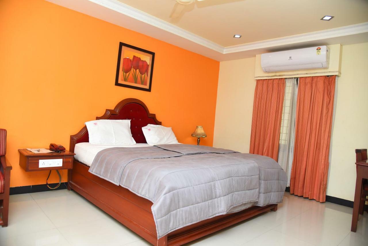קראיקודי Hotel Subhalakshmi Palace מראה חיצוני תמונה