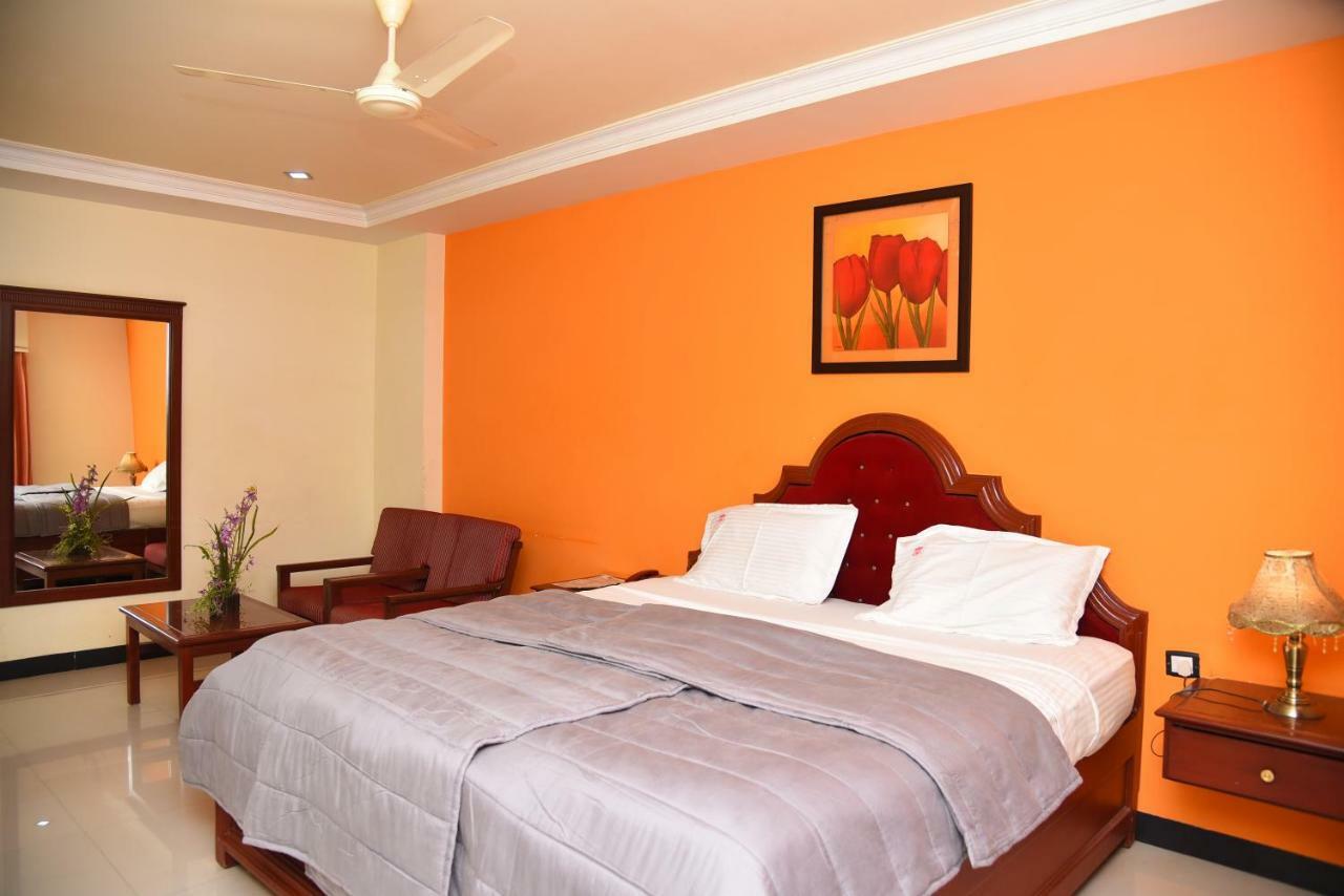 קראיקודי Hotel Subhalakshmi Palace מראה חיצוני תמונה